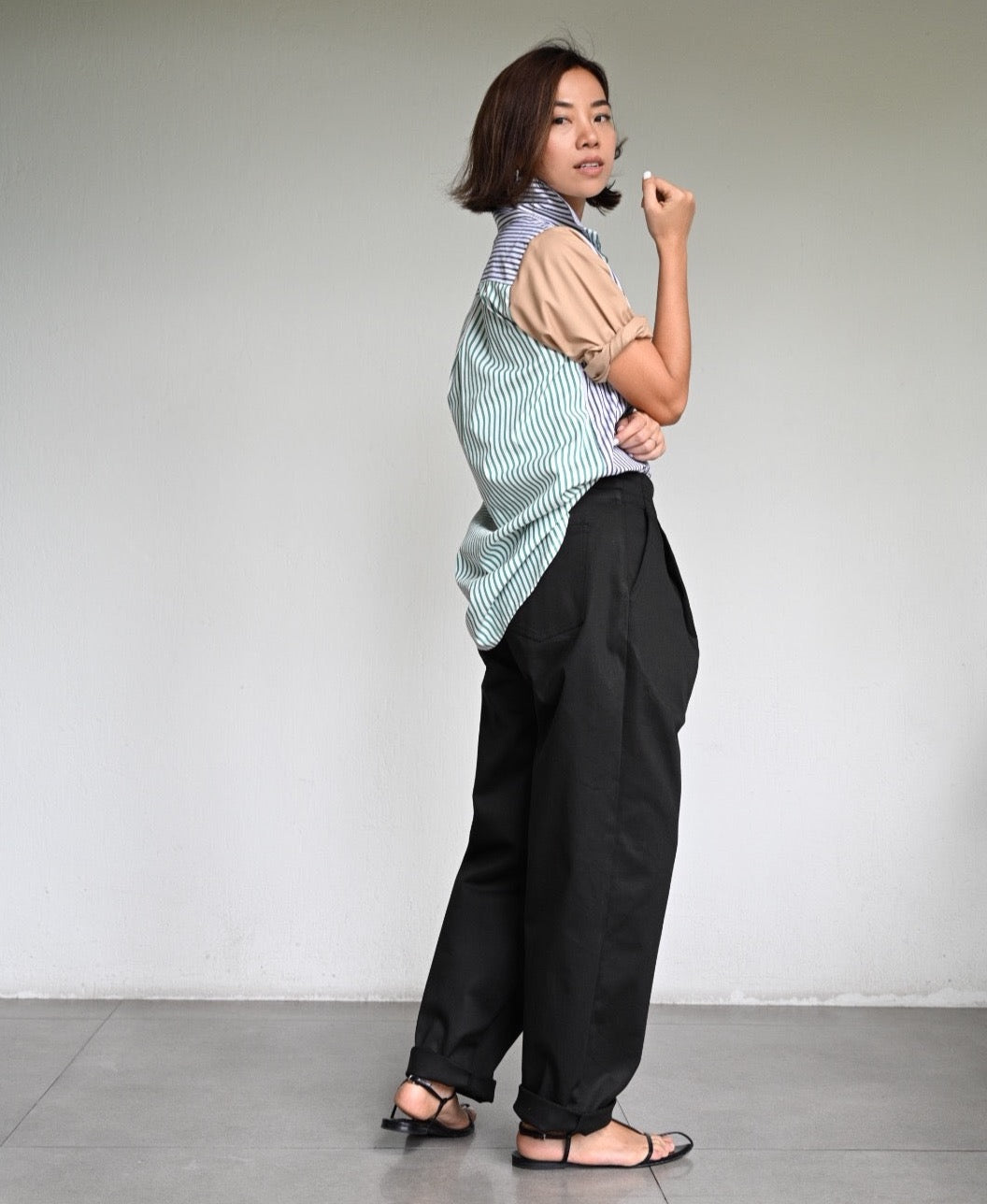 MONO Pleated Pants