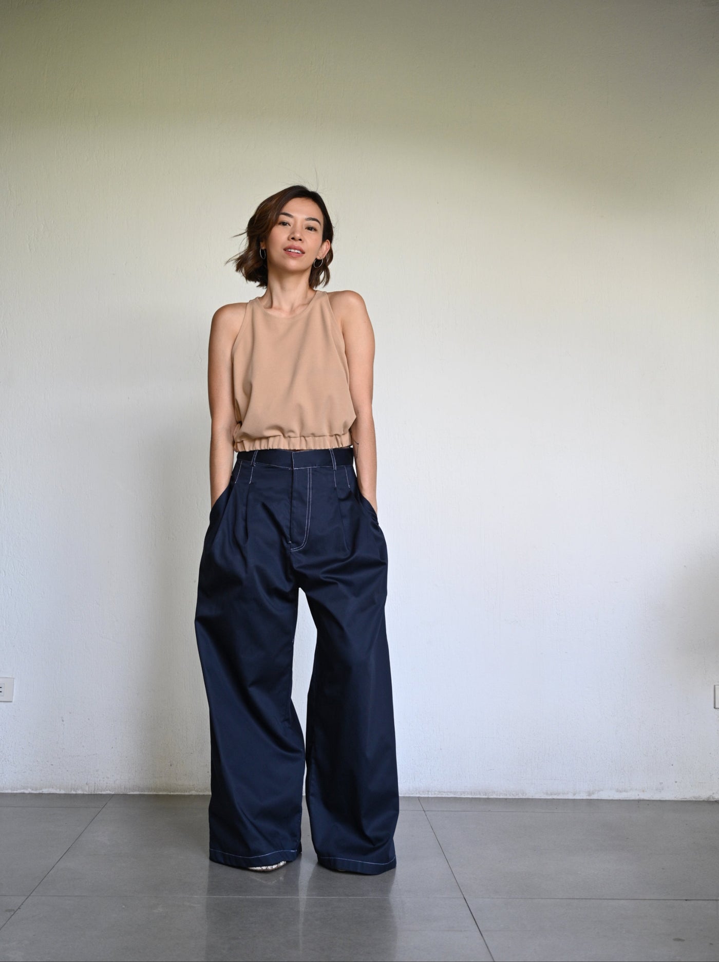 Mari with Elastic Hem