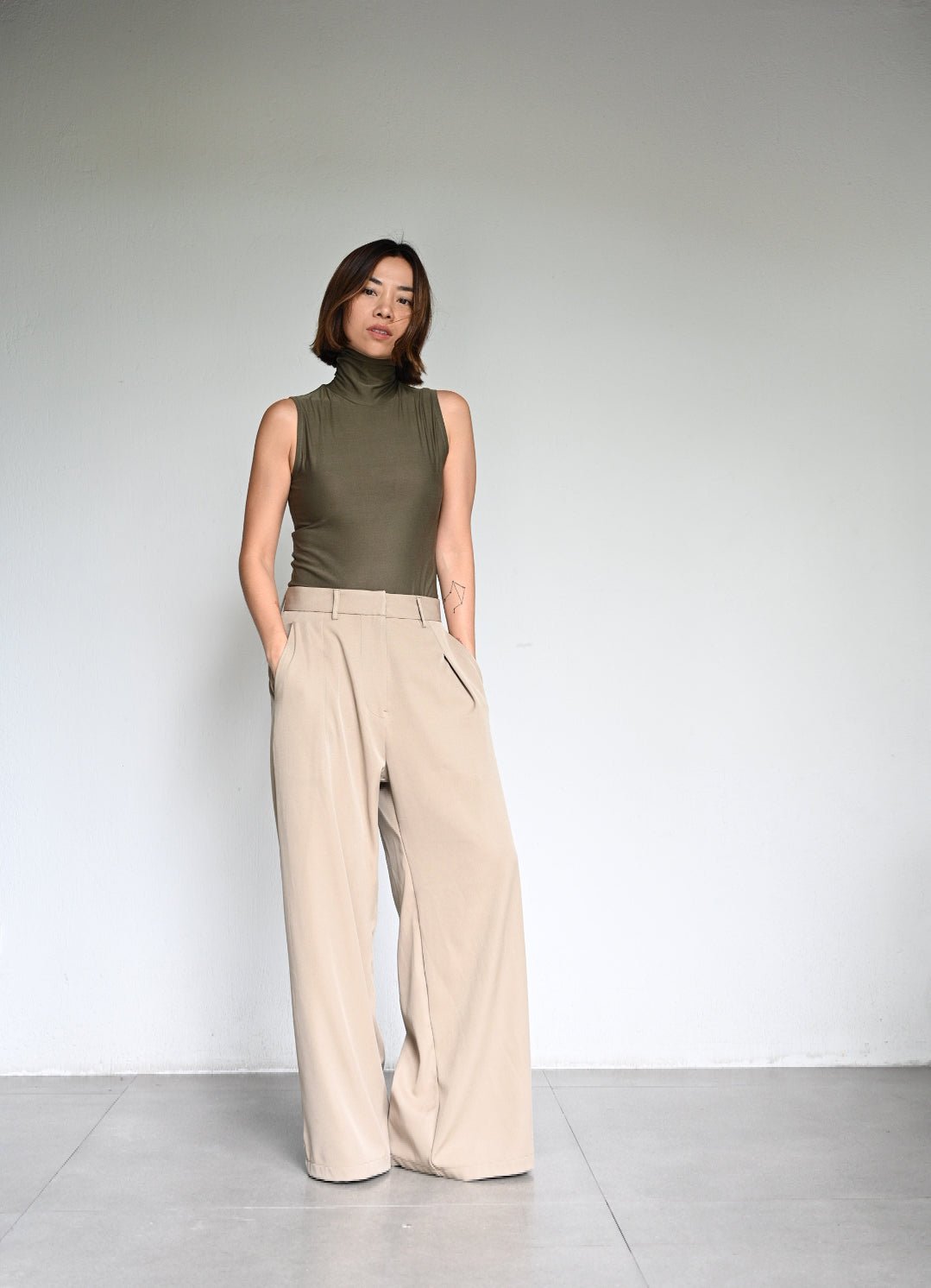 Roni Sleeveless