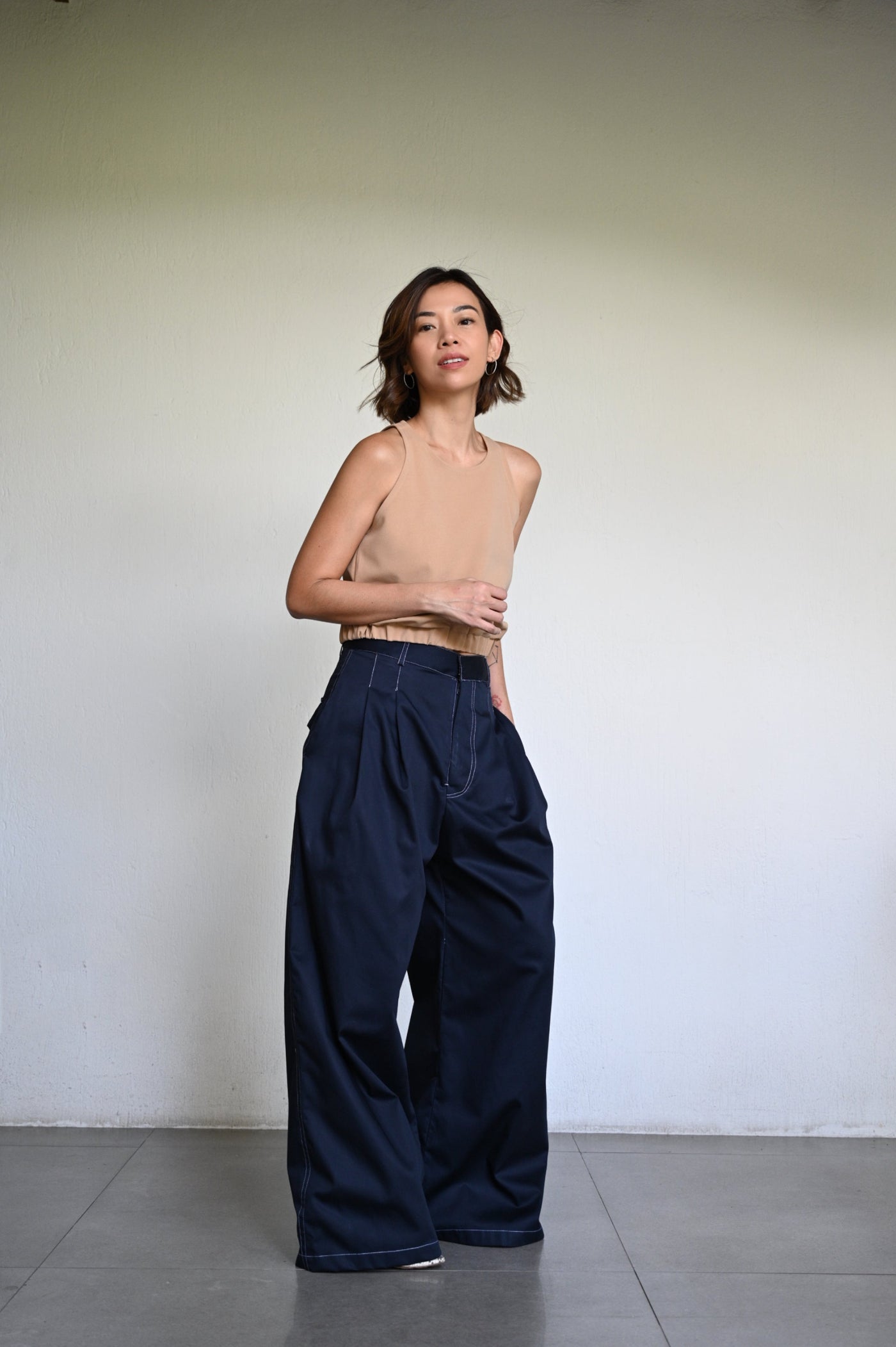 Mari with Elastic Hem
