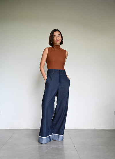 Roni Sleeveless
