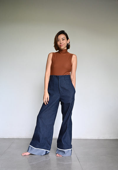 Roni Sleeveless