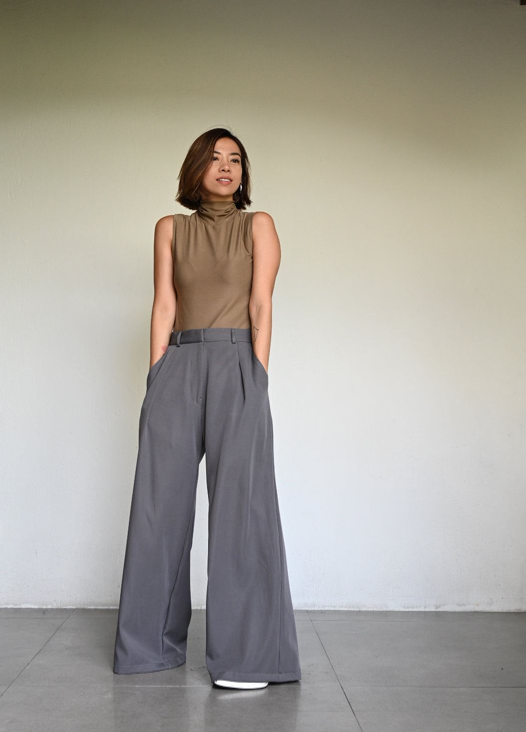 Roni Sleeveless