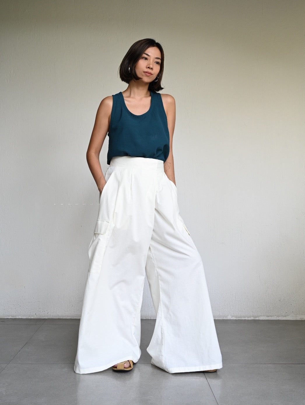 Giza Sleeveless Top