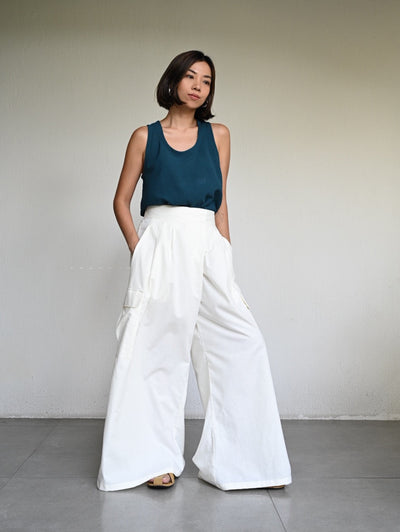 Giza Sleeveless Top
