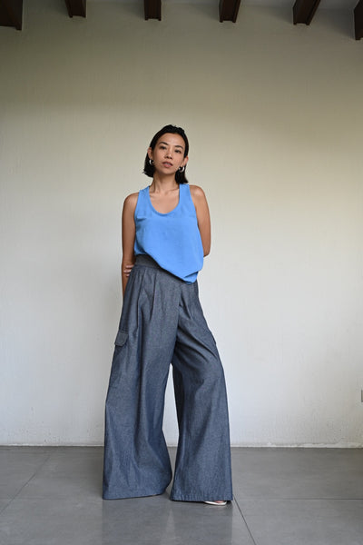 Giza Sleeveless Top