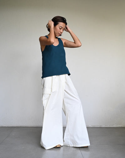 Giza Sleeveless Top